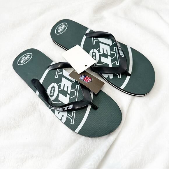 NFL New York Jets flip flop sandals size medium size 9 NYJ NWT new - Picture 1 of 8